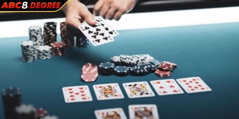 Xì Tố ABC8 - Hướng Dẫn Luật Chơi Chi Tiết Và Mẹo Cược Dễ Hiểu Các tổ hợp bài và cách so điểm trong xì tố ABC8